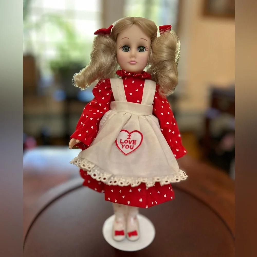 Vintage 1989 Effanbee Valentine Doll | “I ❤️ YOU” Dress | 11” Blonde (with tag)